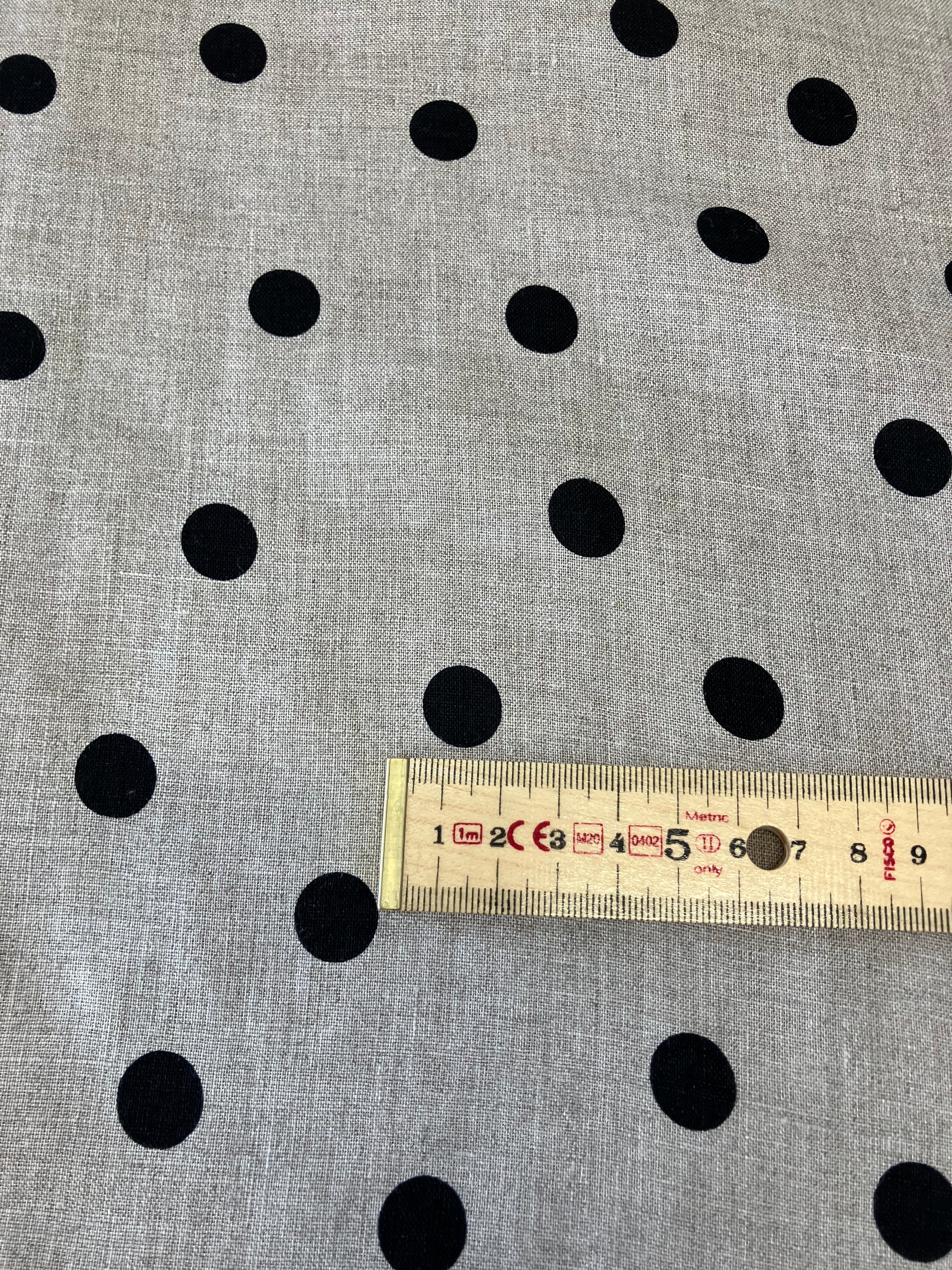 Linen 14mm dot pattern beige